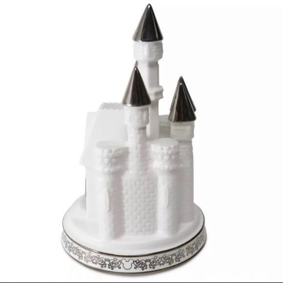 NEW Disney Fantasyland‎ Castle Figure - Picture 2 of 9